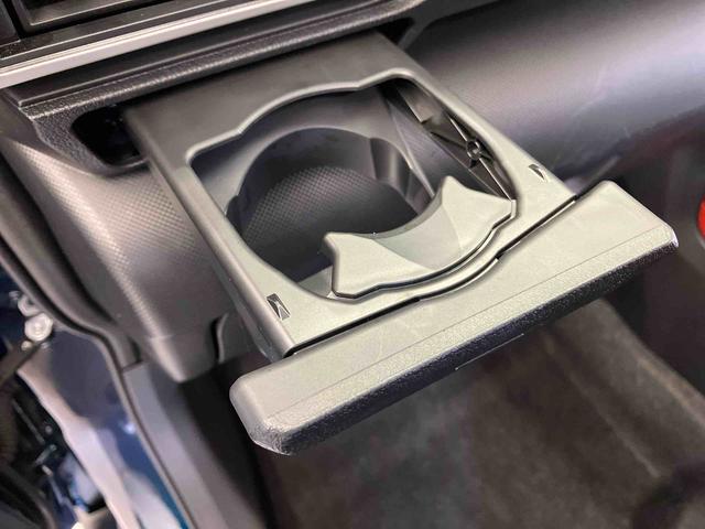 ロッキーX HEVスマートアシスト搭載 パノラマモニター対応 オートエアコン オートライト キーフリー アイドリングストップ ABS 電動ドアミラー(熊本県)の中古車