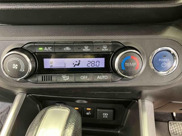 ロッキープレミアムＧ　ＨＥＶスマートアシスト搭載　ハイブリッド車　パノラマモニター対応　オートエアコン　オートライト　キーフリー　電動ドアミラー（熊本県）の中古車