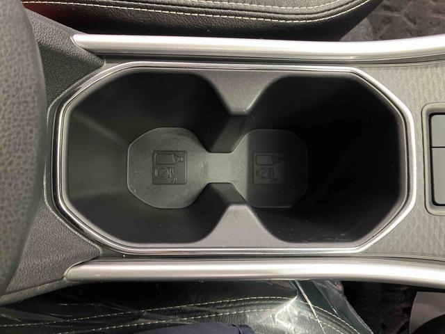 ロッキープレミアムＧ　ＨＥＶスマートアシスト搭載　ハイブリッド車　パノラマモニター対応　オートエアコン　オートライト　キーフリー　電動ドアミラー（熊本県）の中古車