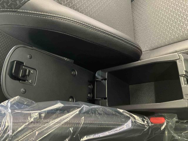 ロッキープレミアムＧ　ＨＥＶスマートアシスト搭載　ハイブリッド車　パノラマモニター対応　オートエアコン　オートライト　キーフリー　電動ドアミラー（熊本県）の中古車