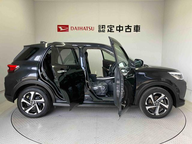 ロッキープレミアムＧ　ＨＥＶスマートアシスト搭載　ハイブリッド車　パノラマモニター対応　オートエアコン　オートライト　キーフリー　電動ドアミラー（熊本県）の中古車