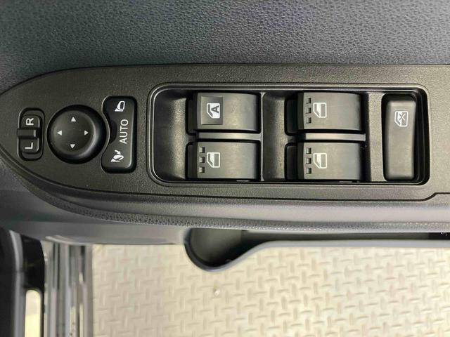 タントカスタムＸスマートアシスト搭載　後席両側電動スライドドア　バックカメラ付き　オートエアコン　オートライト　キーフリー　アイドリングストップ　ＡＢＳ　電動ドアミラー（熊本県）の中古車