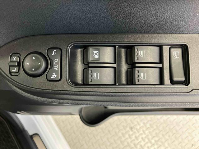 タントカスタムＸスマートアシスト搭載　後席両側電動スライドドア　バックカメラ付き　オートエアコン　オートライト　キーフリー　アイドリングストップ　ＡＢＳ　電動ドアミラー（熊本県）の中古車