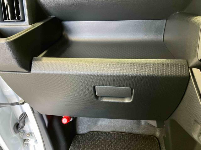 タントカスタムＸスマートアシスト搭載　後席両側電動スライドドア　バックカメラ付き　オートエアコン　オートライト　キーフリー　アイドリングストップ　ＡＢＳ　電動ドアミラー（熊本県）の中古車