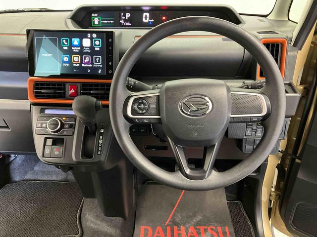 タントファンクロススマートアシスト搭載　後席両側電動スライドドア　バックカメラ付き　オートエアコン　オートライト　キーフリー　アイドリングストップ　ＡＢＳ　電動ドアミラー（熊本県）の中古車