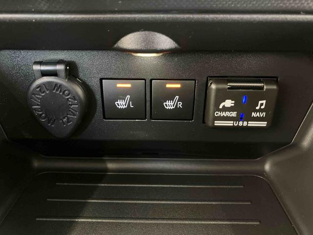 ロッキーＧスマートアシスト搭載　パノラマモニター対応　オートエアコン　オートライト　キーフリー　アイドリングストップ　ＡＢＳ　電動ドアミラー（熊本県）の中古車