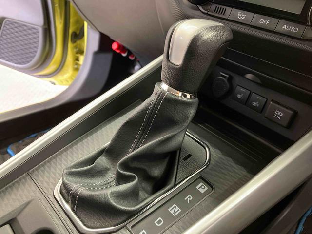 ロッキープレミアムＧ　ＨＥＶスマートアシスト搭載　バックカメラ付き　オートエアコン　オートライト　キーフリー　アイドリングストップ　ＡＢＳ　電動ドアミラー（熊本県）の中古車