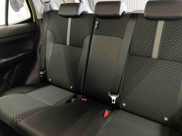 ロッキープレミアムＧ　ＨＥＶスマートアシスト搭載　バックカメラ付き　オートエアコン　オートライト　キーフリー　アイドリングストップ　ＡＢＳ　電動ドアミラー（熊本県）の中古車