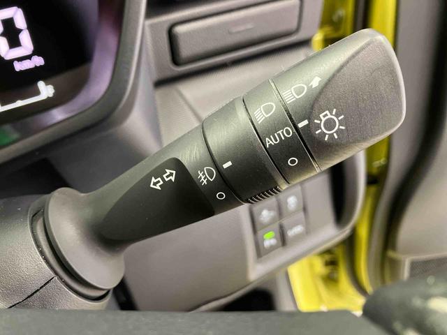 ロッキープレミアムＧ　ＨＥＶスマートアシスト搭載　バックカメラ付き　オートエアコン　オートライト　キーフリー　アイドリングストップ　ＡＢＳ　電動ドアミラー（熊本県）の中古車