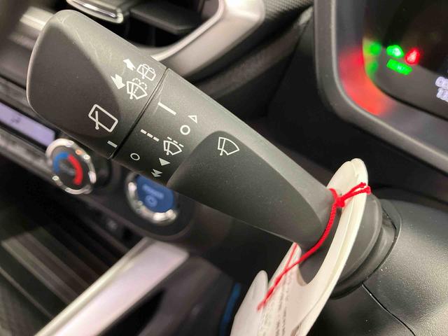 ロッキープレミアムＧ　ＨＥＶスマートアシスト搭載　バックカメラ付き　オートエアコン　オートライト　キーフリー　アイドリングストップ　ＡＢＳ　電動ドアミラー（熊本県）の中古車