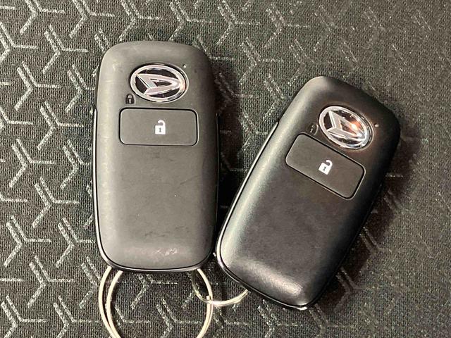 ロッキープレミアムＧ　ＨＥＶスマートアシスト搭載　バックカメラ付き　オートエアコン　オートライト　キーフリー　アイドリングストップ　ＡＢＳ　電動ドアミラー（熊本県）の中古車