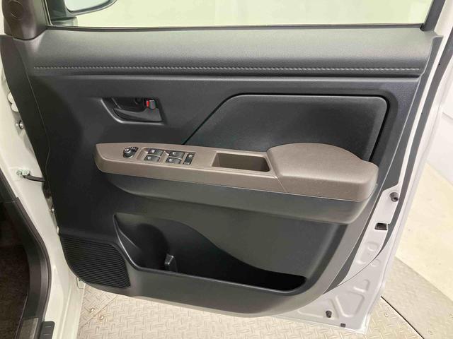 トールＧスマートアシスト搭載　後席両側電動スライドドア　パノラマモニター対応　オートエアコン　オートライト　キーフリー　アイドリングストップ　ＡＢＳ　電動ドアミラー（熊本県）の中古車