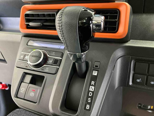 タントファンクロスターボスマートアシスト搭載　後席両側電動スライドドア　バックカメラ付き　オートエアコン　オートライト　キーフリー　アイドリングストップ　ＡＢＳ　電動ドアミラー（熊本県）の中古車