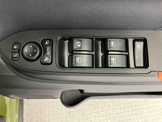 タントファンクロスターボスマートアシスト搭載　後席両側電動スライドドア　バックカメラ付き　オートエアコン　オートライト　キーフリー　アイドリングストップ　ＡＢＳ　電動ドアミラー（熊本県）の中古車