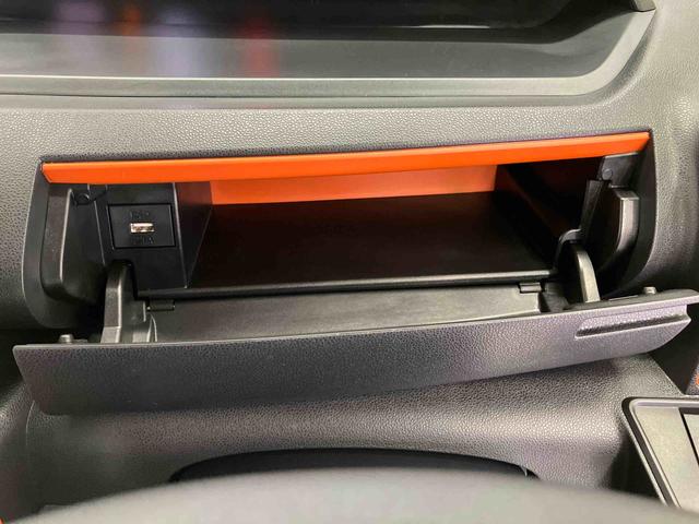 タントファンクロスターボスマートアシスト搭載　後席両側電動スライドドア　バックカメラ付き　オートエアコン　オートライト　キーフリー　アイドリングストップ　ＡＢＳ　電動ドアミラー（熊本県）の中古車