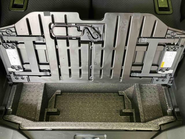 タントファンクロスターボスマートアシスト搭載　後席両側電動スライドドア　バックカメラ付き　オートエアコン　オートライト　キーフリー　アイドリングストップ　ＡＢＳ　電動ドアミラー（熊本県）の中古車