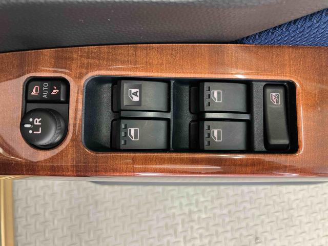 トールカスタムG ターボ SAIIスマートアシスト搭載 後席両側電動スライドドア バックカメラ付き オートエアコン オートライト キーフリー アイドリングストップ ABS 電動ドアミラー(熊本県)の中古車