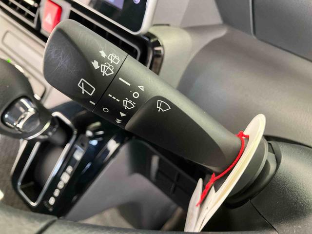 タントカスタムＸスマートアシスト搭載　後席両側電動スライドドア　バックカメラ付き　オートエアコン　オートライト　キーフリー　アイドリングストップ　ＡＢＳ　電動ドアミラー（熊本県）の中古車