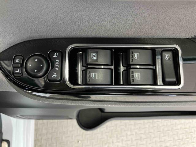 タントカスタムＸスマートアシスト搭載　後席両側電動スライドドア　バックカメラ付き　オートエアコン　オートライト　キーフリー　アイドリングストップ　ＡＢＳ　電動ドアミラー（熊本県）の中古車