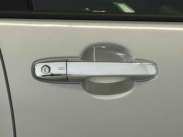 ロッキープレミアムＧ　ＨＥＶスマートアシスト搭載　ハイブリッド車　パノラマモニター対応　オートエアコン　オートライト　キーフリー　アイドリングストップ　ＡＢＳ　電動ドアミラー（熊本県）の中古車