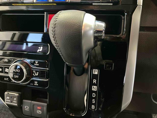 トールカスタムGスマートアシスト搭載 パノラマモニター対応 後席両側電動スライドドア オートエアコン オートライト キーフリー アイドリングストップ ABS 電動ドアミラー(熊本県)の中古車