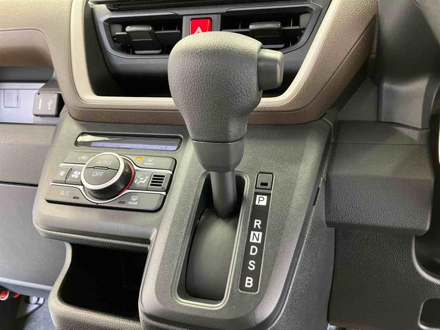 ムーヴＸスマートアシスト搭載　バックカメラ付き　後席両側スライドドア（片側電動）　オートエアコン　オートライト　キーフリー　アイドリングストップ　ＡＢＳ　電動ドアミラー（熊本県）の中古車