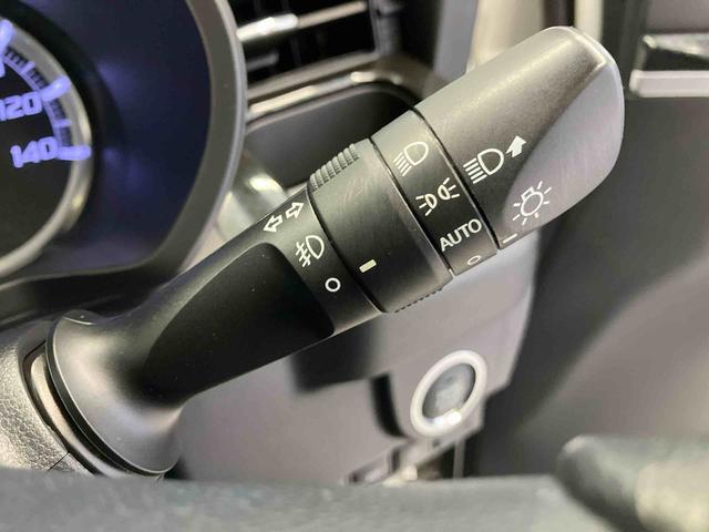 ムーヴカスタム　Ｘリミテッド　ＳＡIIIスマートアシスト搭載　バックカメラ付き　オートエアコン　オートライト　キーフリー　アイドリングストップ　ＡＢＳ　電動ドアミラー（熊本県）の中古車