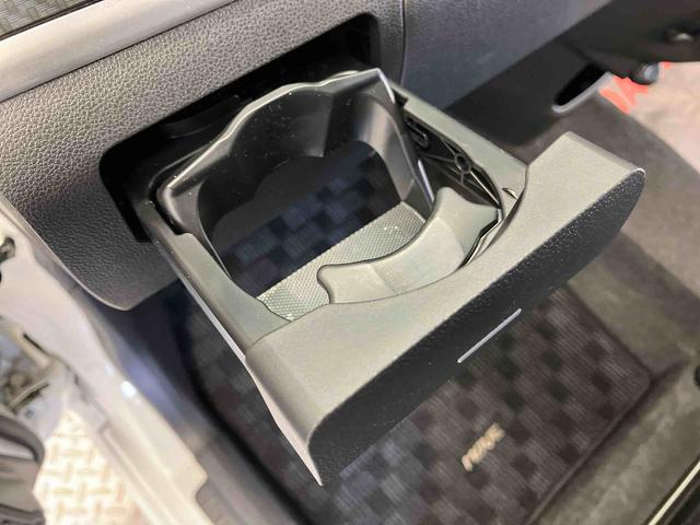 ムーヴカスタム　Ｘリミテッド　ＳＡIIIスマートアシスト搭載　バックカメラ付き　オートエアコン　オートライト　キーフリー　アイドリングストップ　ＡＢＳ　電動ドアミラー（熊本県）の中古車