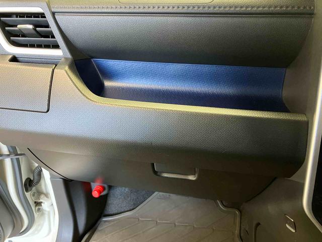 トールカスタムＧ　ターボ　ＳＡIIIスマートアシスト搭載　後席両側電動スライドドア　バックカメラ付き　オートエアコン　オートライト　キーフリー　アイドリングストップ　ＡＢＳ　電動ドアミラー（熊本県）の中古車