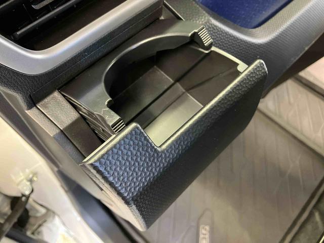 トールカスタムＧ　ターボ　ＳＡIIIスマートアシスト搭載　後席両側電動スライドドア　バックカメラ付き　オートエアコン　オートライト　キーフリー　アイドリングストップ　ＡＢＳ　電動ドアミラー（熊本県）の中古車