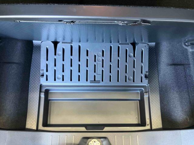 トールカスタムＧ　ターボ　ＳＡIIIスマートアシスト搭載　後席両側電動スライドドア　バックカメラ付き　オートエアコン　オートライト　キーフリー　アイドリングストップ　ＡＢＳ　電動ドアミラー（熊本県）の中古車