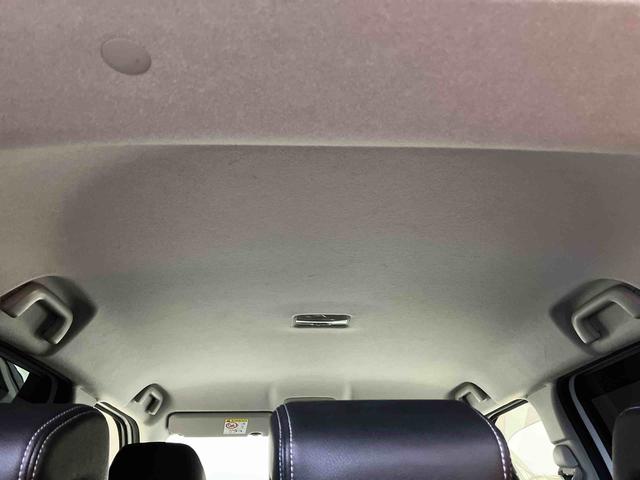 ロッキープレミアムＧスマートアシスト搭載　バックカメラ付き　オートエアコン　オートライト　キーフリー　アイドリングストップ　ＡＢＳ　電動ドアミラー（熊本県）の中古車