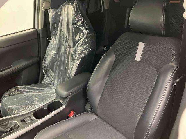 ロッキープレミアムＧスマートアシスト搭載　バックカメラ付き　オートエアコン　オートライト　キーフリー　アイドリングストップ　ＡＢＳ　電動ドアミラー（熊本県）の中古車