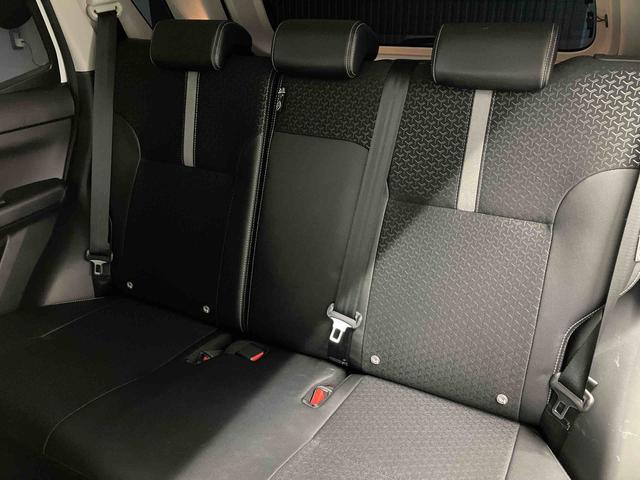 ロッキープレミアムＧスマートアシスト搭載　バックカメラ付き　オートエアコン　オートライト　キーフリー　アイドリングストップ　ＡＢＳ　電動ドアミラー（熊本県）の中古車