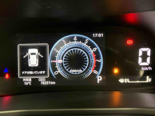 ロッキープレミアムＧスマートアシスト搭載　バックカメラ付き　オートエアコン　オートライト　キーフリー　アイドリングストップ　ＡＢＳ　電動ドアミラー（熊本県）の中古車