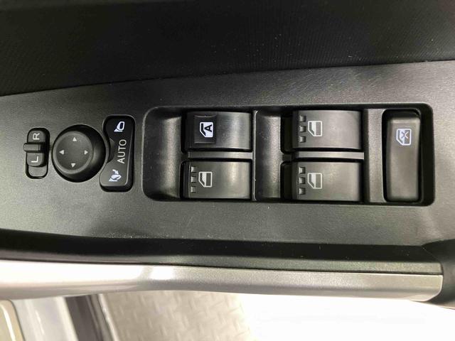 ロッキープレミアムＧスマートアシスト搭載　バックカメラ付き　オートエアコン　オートライト　キーフリー　アイドリングストップ　ＡＢＳ　電動ドアミラー（熊本県）の中古車