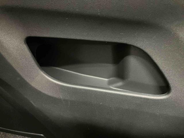 ロッキープレミアムＧスマートアシスト搭載　バックカメラ付き　オートエアコン　オートライト　キーフリー　アイドリングストップ　ＡＢＳ　電動ドアミラー（熊本県）の中古車