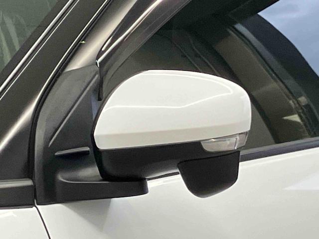 ロッキープレミアムＧスマートアシスト搭載　バックカメラ付き　オートエアコン　オートライト　キーフリー　アイドリングストップ　ＡＢＳ　電動ドアミラー（熊本県）の中古車