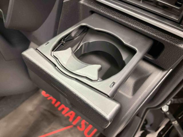 ロッキープレミアムＧ　ＨＥＶスマートアシスト搭載　ハイブリット車　パノラマモニター対応　オートエアコン　オートライト　キーフリー　アイドリングストップ　ＡＢＳ（熊本県）の中古車