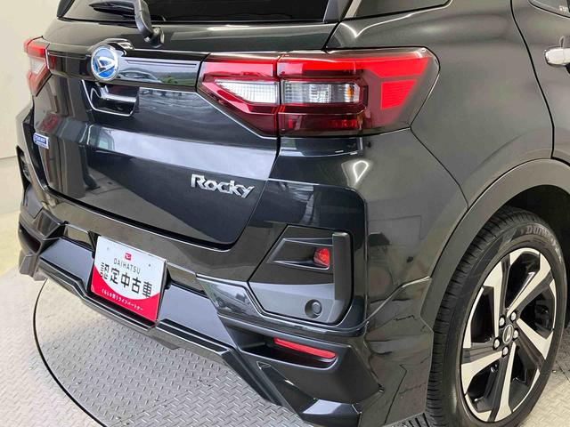 ロッキープレミアムＧ　ＨＥＶスマートアシスト搭載　ハイブリット車　パノラマモニター対応　オートエアコン　オートライト　キーフリー　アイドリングストップ　ＡＢＳ（熊本県）の中古車