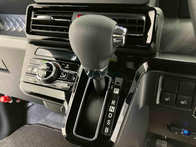 タントカスタムＸスマートアシスト搭載　後席両側電動スライドドア　バックカメラ付き　オートエアコン　オートライト　キーフリー　アイドリングストップ　ＡＢＳ　電動ドアミラー（熊本県）の中古車