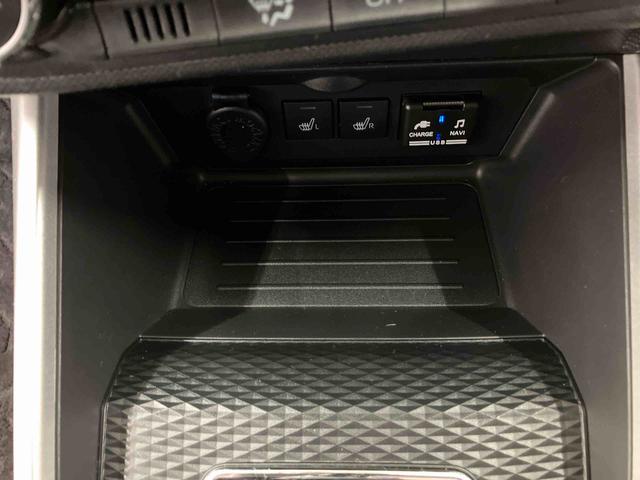 ロッキープレミアムスマートアシスト搭載　バックカメラ付き　オートエアコン　オートライト　キーフリー　アイドリングストップ　ＡＢＳ　電動ドアミラー（熊本県）の中古車