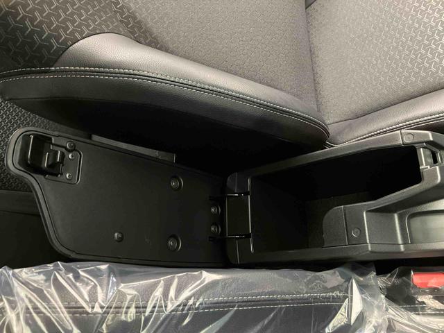 ロッキープレミアムスマートアシスト搭載　バックカメラ付き　オートエアコン　オートライト　キーフリー　アイドリングストップ　ＡＢＳ　電動ドアミラー（熊本県）の中古車