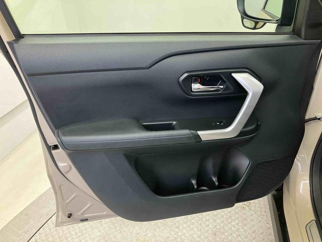 ロッキープレミアムスマートアシスト搭載　バックカメラ付き　オートエアコン　オートライト　キーフリー　アイドリングストップ　ＡＢＳ　電動ドアミラー（熊本県）の中古車