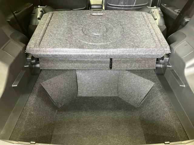 ロッキープレミアムスマートアシスト搭載　バックカメラ付き　オートエアコン　オートライト　キーフリー　アイドリングストップ　ＡＢＳ　電動ドアミラー（熊本県）の中古車