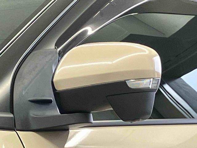 ロッキープレミアムスマートアシスト搭載　バックカメラ付き　オートエアコン　オートライト　キーフリー　アイドリングストップ　ＡＢＳ　電動ドアミラー（熊本県）の中古車