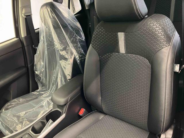 ロッキープレミアムＧスマートアシスト搭載　パノラマモニター対応　オートエアコン　オートライト　キーフリー　アイドリングストップ　ＡＢＳ　電動ドアミラー（熊本県）の中古車