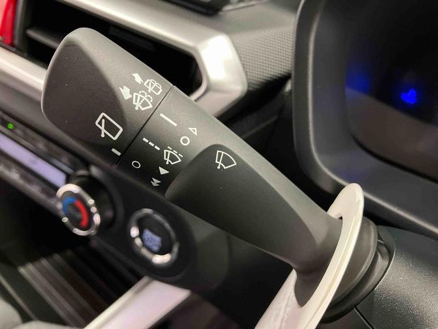 ロッキープレミアムＧスマートアシスト搭載　パノラマモニター対応　オートエアコン　オートライト　キーフリー　アイドリングストップ　ＡＢＳ　電動ドアミラー（熊本県）の中古車