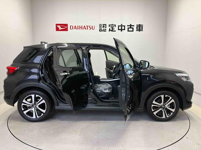 ロッキープレミアムＧスマートアシスト搭載　パノラマモニター対応　オートエアコン　オートライト　キーフリー　アイドリングストップ　ＡＢＳ　電動ドアミラー（熊本県）の中古車