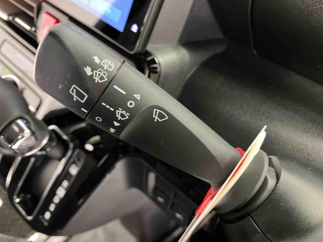 タントカスタムＸスマートアシスト搭載　後席両側電動スライドドア　バックカメラ付き　オートエアコン　オートライト　キーフリー　アイドリングストップ　ＡＢＳ　電動ドアミラー（熊本県）の中古車